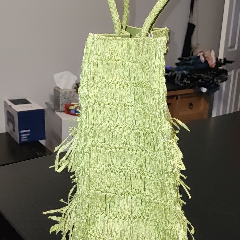Handcrafted In India Green Fringe Tote Bag - Picture 4 of 6